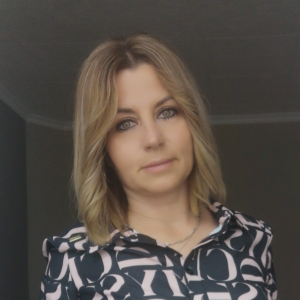 Katalin Hók